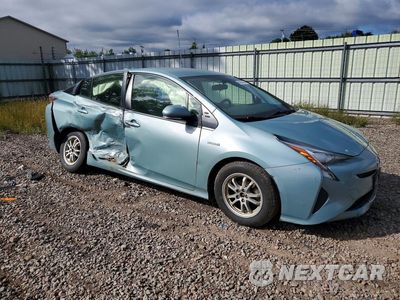 Czwarte zdjęcie samochodu z boku: 2016 TOYOTA PRIUS TWO VIN:JTDKBRFU2G3011978 - miniatura