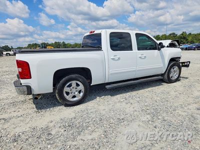 Trzecie zdjęcie samochodu z tyłu: 2013 CHEVROLET SILVERADO C1500 LTZ VIN:3GCPCTE05DG277616 - miniatura
