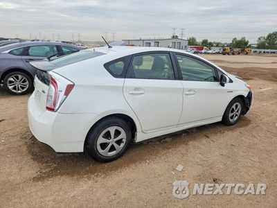 Trzecie zdjęcie samochodu z tyłu: 2014 TOYOTA PRIUS TWO VIN:JTDKN3DU3E1774057 - miniatura