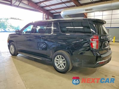 Drugie zdjęcie samochodu z przodu: 2021 CHEVROLET SUBURBAN K1500 LS VIN:1GNSKBKDXMR492589 - miniatura