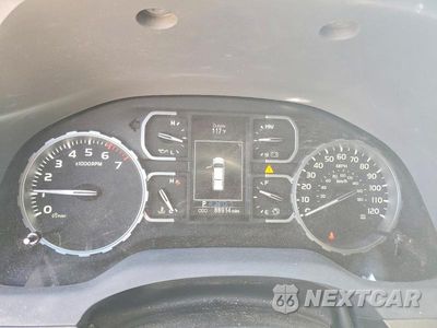 Zdjęcie 9 z 12 samochodu: 2018 TOYOTA TUNDRA CREWMAX SR5 VIN:5TFEY5F13JX236520 - miniatura
