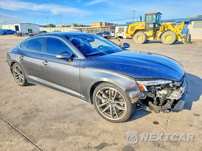 Czwarte zdjęcie samochodu z boku: 2022 AUDI A5 PREMIUM PLUS 45 VIN:WAUFACF55NA022781 - miniatura