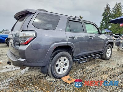 Trzecie zdjęcie samochodu z tyłu: 2020 TOYOTA 4RUNNER SR5 PREMIUM VIN:JTEBU5JRXL5816868 - miniatura