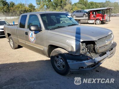 Czwarte zdjęcie samochodu z boku: 2003 CHEVROLET SILVERADO C1500 VIN:2GCEC19T131353940 - miniatura