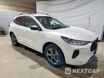 Czwarte zdjęcie samochodu z boku: 2024 FORD ESCAPE ST LINE VIN:1FMCU9MN8RUA73243 - miniatura