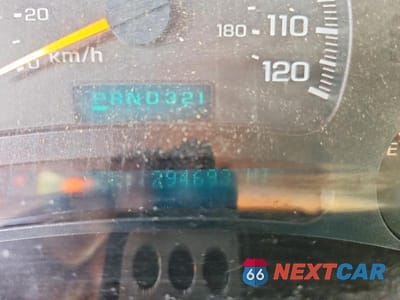 Zdjęcie 9 z 12 samochodu: 2004 CHEVROLET SILVERADO C1500 VIN:1GCEC19X04Z151103 - miniatura