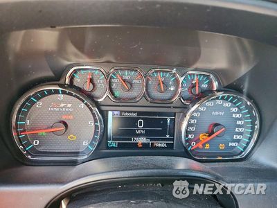 Zdjęcie 9 z 13 samochodu: 2017 CHEVROLET SILVERADO K1500 LT VIN:1GCVKREC7HZ317109 - miniatura
