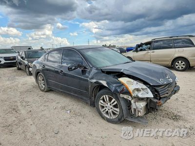 Czwarte zdjęcie samochodu z boku: 2012 NISSAN ALTIMA 2.5 VIN:1N4AL2AP3CN504817 - miniatura