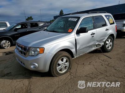 2010 FORD ESCAPE XLT 1FMCU0D76AKD18988 - główne zdjęcie licytacji z USA - miniatura