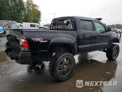 Trzecie zdjęcie samochodu z tyłu: 2013 TOYOTA TACOMA V6 VIN:3TMLU4EN2DM113741 - miniatura