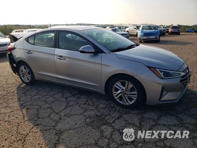 Czwarte zdjęcie samochodu z boku: 2020 HYUNDAI ELANTRA SEL VIN:5NPD84LF0LH625023 - miniatura