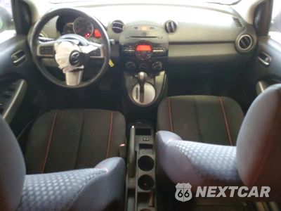 Zdjęcie 8 z 12 samochodu: 2012 MAZDA MAZDA2 VIN:JM1DE1LZ2C0140851 - miniatura