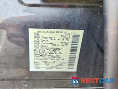 Zdjęcie 12 z 12 samochodu: 2005 NISSAN TITAN XE VIN:1N6AA07B75N516338 - miniatura