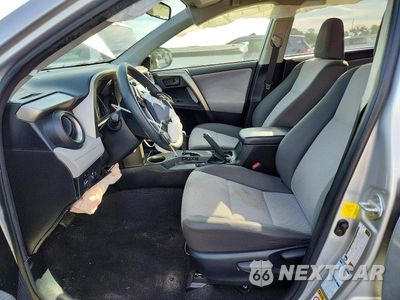 Zdjęcie 7 z 13 samochodu: 2014 TOYOTA RAV4 LE VIN:JTMBFREV2EJ006982 - miniatura