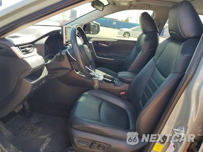Zdjęcie 7 z 13 samochodu: 2021 TOYOTA RAV4 XLE PREMIUM VIN:JTMA1RFV5MD076837 - miniatura