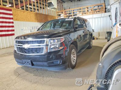2017 CHEVROLET SUBURBAN K1500 LT 1GNSKHKC0HR242620 - główne zdjęcie licytacji z USA - miniatura