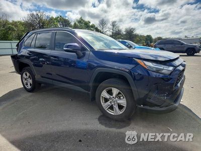 Czwarte zdjęcie samochodu z boku: 2025 TOYOTA RAV4 XLE VIN:2T3W1RFV8SW402278 - miniatura