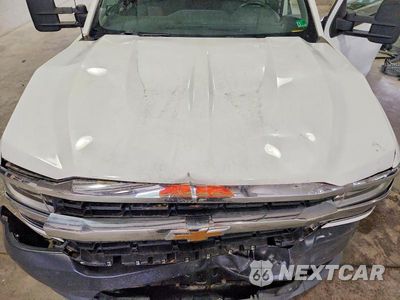 Zdjęcie 11 z 12 samochodu: 2018 CHEVROLET SILVERADO C1500 VIN:1GCRCNEC5JZ201355 - miniatura