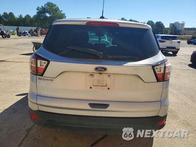 Zdjęcie 6 z 12 samochodu: 2017 FORD ESCAPE S VIN:1FMCU0F71HUD48623 - miniatura