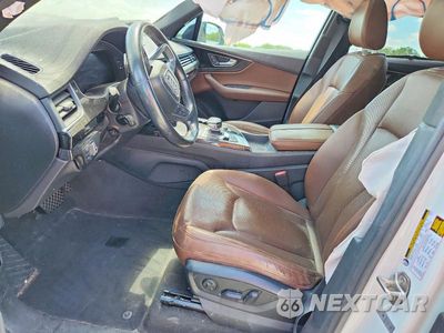 Zdjęcie 7 z 14 samochodu: 2017 AUDI Q7 PREMIUM PLUS VIN:WA1LHAF74HD044176 - miniatura