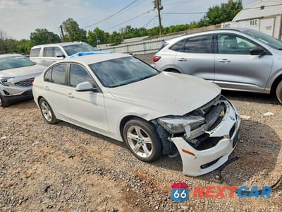 Czwarte zdjęcie samochodu z boku: 2015 BMW 320 I XDRIVE VIN:WBA3C3G54FNS73104 - miniatura