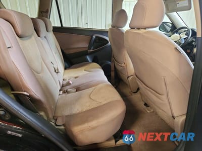 Zdjęcie 11 z 13 samochodu: 2008 TOYOTA RAV4 BASE VIN:JTMZD33V785090945 - miniatura