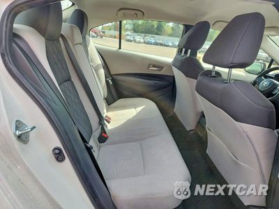 Zdjęcie 10 z 12 samochodu: 2020 TOYOTA COROLLA LE VIN:JTDEBRBEXLJ027685 - miniatura