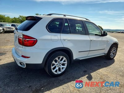 Trzecie zdjęcie samochodu z tyłu: 2012 BMW X5 XDRIVE35I VIN:5UXZV4C54CL990417 - miniatura