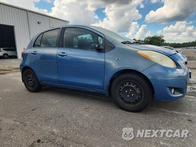 Czwarte zdjęcie samochodu z boku: 2009 TOYOTA YARIS BASE VIN:JTDKT903195247235 - miniatura