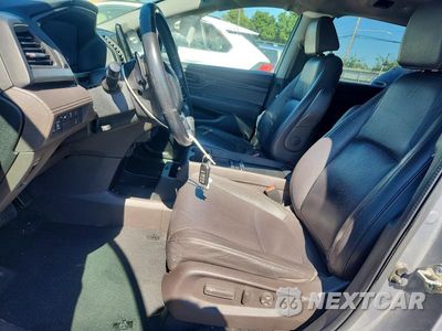 Zdjęcie 7 z 13 samochodu: 2018 HONDA ODYSSEY EXL VIN:5FNRL6H7XJB021783 - miniatura