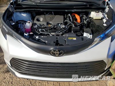 Zdjęcie 12 z 13 samochodu: 2026 TOYOTA SIENNA XLE 7-PASSENGER VIN:5TDYSKFC0TS282426 - miniatura