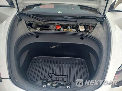 Zdjęcie 11 z 13 samochodu: 2022 TESLA MODEL 3 VIN:5YJ3E1EB3NF132418 - miniatura