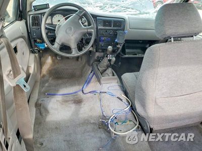 Zdjęcie 8 z 13 samochodu: 1999 TOYOTA TACOMA V6 VIN:4TAWN72N9XZ462488 - miniatura