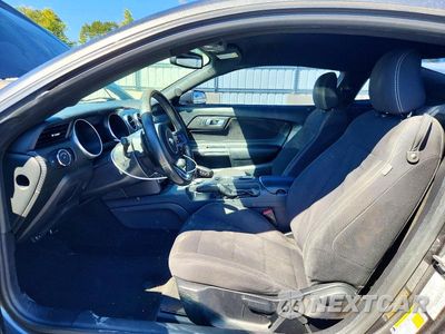 Zdjęcie 7 z 12 samochodu: 2018 FORD MUSTANG VIN:1FA6P8TH1J5120678 - miniatura
