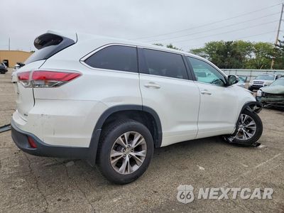 Trzecie zdjęcie samochodu z tyłu: 2015 TOYOTA HIGHLANDER LE PLUS VIN:5TDBKRFH7FS155249 - miniatura