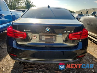 Zdjęcie 6 z 12 samochodu: 2018 BMW 330 XI VIN:WBA8D9G53JNU68920 - miniatura
