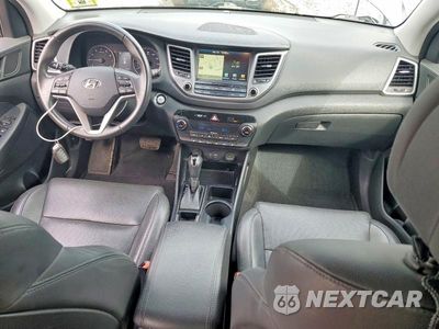 Zdjęcie 8 z 13 samochodu: 2017 HYUNDAI TUCSON LIMITED VIN:KM8J3CA21HU346328 - miniatura