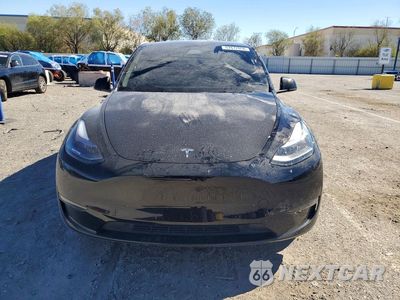 Piąte zdjęcie samochodu w środku: 2024 TESLA MODEL Y VIN:7SAYGDED5RF133369 - miniatura