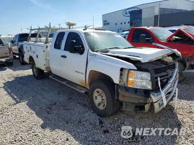 Czwarte zdjęcie samochodu z boku: 2009 CHEVROLET SILVERADO K3500 VIN:1GBHK79K19E161973 - miniatura