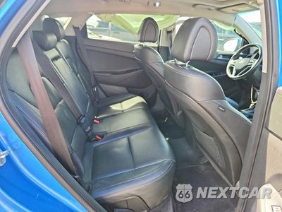 Zdjęcie 11 z 13 samochodu: 2016 HYUNDAI TUCSON LIMITED VIN:KM8J33A20GU089838 - miniatura