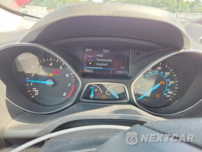 Zdjęcie 9 z 13 samochodu: 2015 FORD ESCAPE SE VIN:1FMCU9G95FUA78362 - miniatura