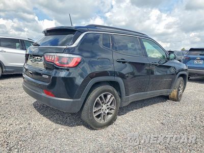 Trzecie zdjęcie samochodu z tyłu: 2017 JEEP COMPASS LATITUDE VIN:3C4NJCBB1HT632975 - miniatura