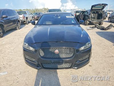 Piąte zdjęcie samochodu w środku: 2017 JAGUAR XE R - SPORT VIN:SAJAL4BV2HA976042 - miniatura
