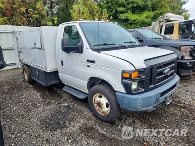 Czwarte zdjęcie samochodu z boku: 2012 FORD ECONOLINE E450 SUPER DUTY CUTAWAY VAN VIN:1FDXE4FL7CDA39430 - miniatura