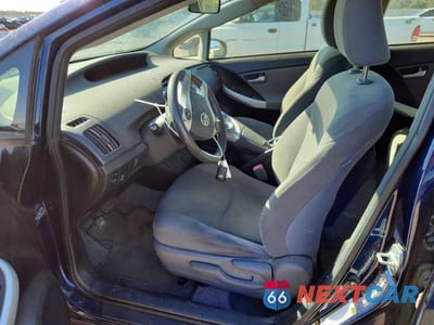 Zdjęcie 7 z 12 samochodu: 2012 TOYOTA PRIUS THREE VIN:JTDKN3DU9C1549204 - miniatura