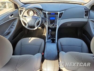Zdjęcie 8 z 12 samochodu: 2013 HYUNDAI SONATA GLS VIN:5NPEB4AC4DH604515 - miniatura