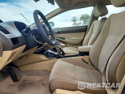 Zdjęcie 7 z 12 samochodu: 2007 HONDA CIVIC LX VIN:1HGFA15537L005415 - miniatura