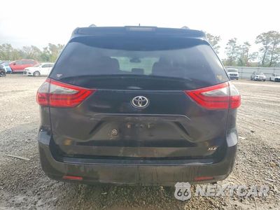 Zdjęcie 6 z 14 samochodu: 2020 TOYOTA SIENNA XLE 8-PASSENGER VIN:5TDYZ3DC5LS054233 - miniatura