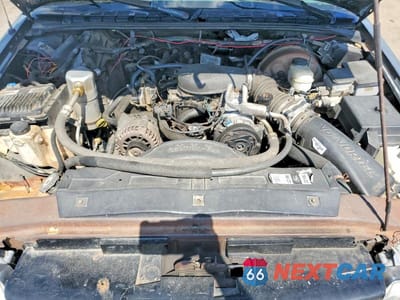 Zdjęcie 11 z 12 samochodu: 1999 GMC SONOMA VIN:1GTCT19WXX8513740 - miniatura