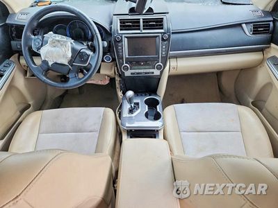 Zdjęcie 8 z 12 samochodu: 2013 TOYOTA CAMRY HYBRID XLE VIN:4T1BD1FK6DU095508 - miniatura